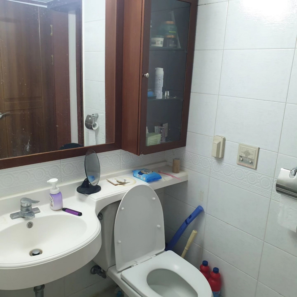 1948697120_BaozVsWE_8b8e73f85892954e3506304ba959b5ddf772b243.jpg 이미지크게보기